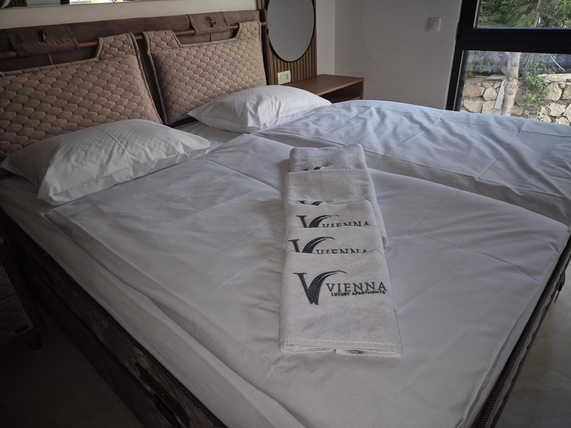 דוברה וודה Vienna Luxury Apartments מראה חיצוני תמונה